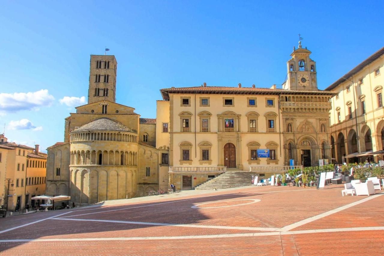 Ale House Hotel Arezzo Exterior foto